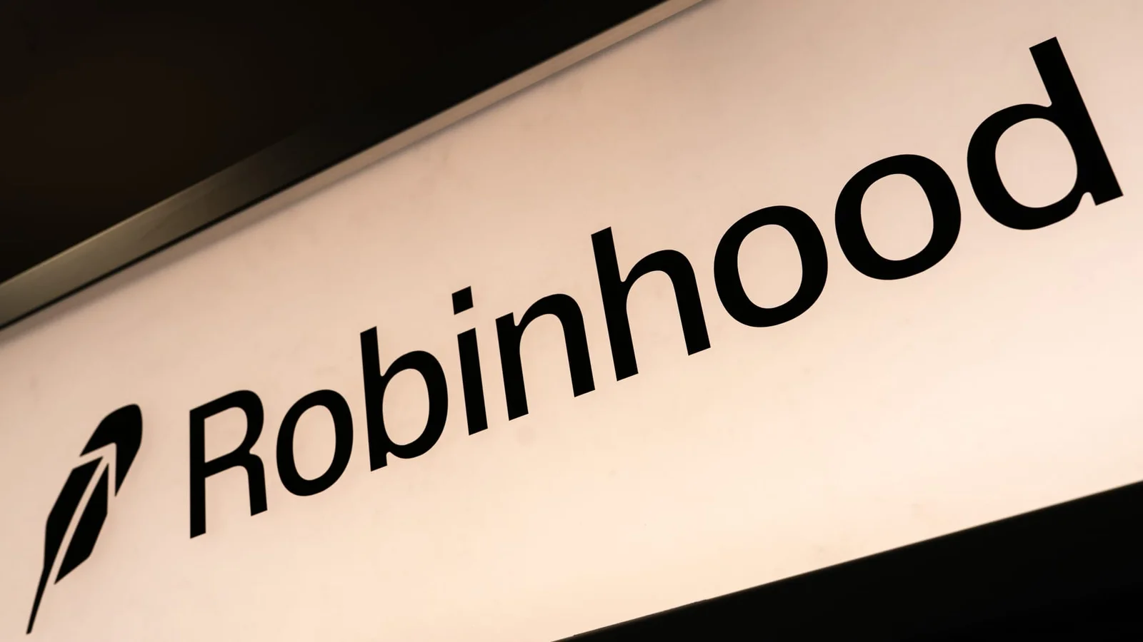 Robinhood trims about 290 jobs to streamline operations