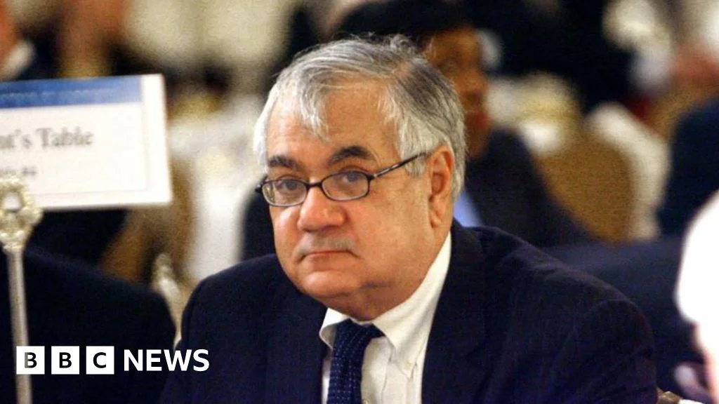 Barney Frank, LGBTQ Rights Trailblazer and Dodd-Frank Architect, Dies at 86