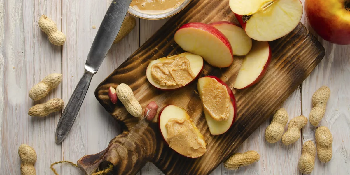 Snack Smart: Experts Reveal Blood Sugar–Stabilizing Picks