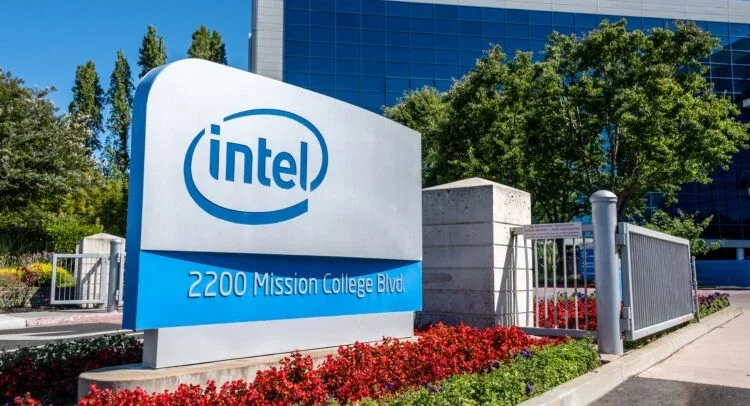 Intel’s Core Series 3 Debuts as INTC Stock Surges on AI-ready Promise