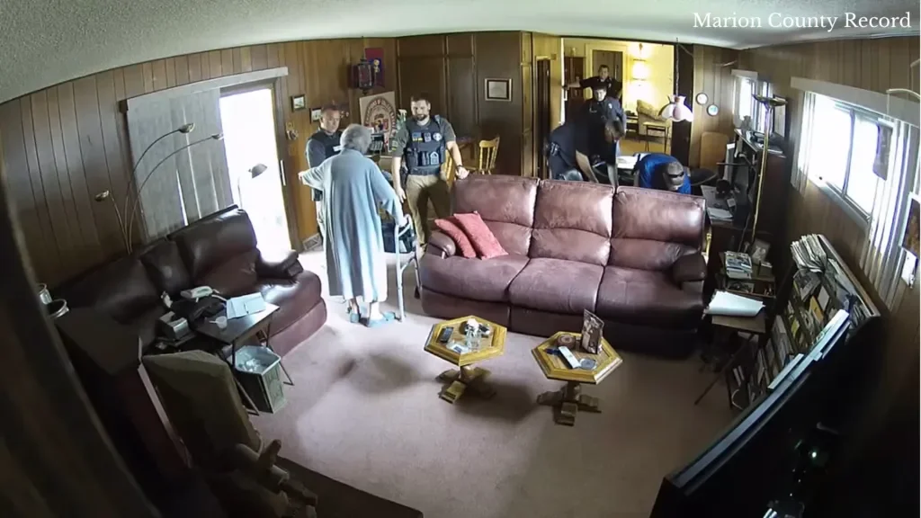 "WGA East & NewsGuild Seek Justice for Police Raid on Kansas Newspaper"