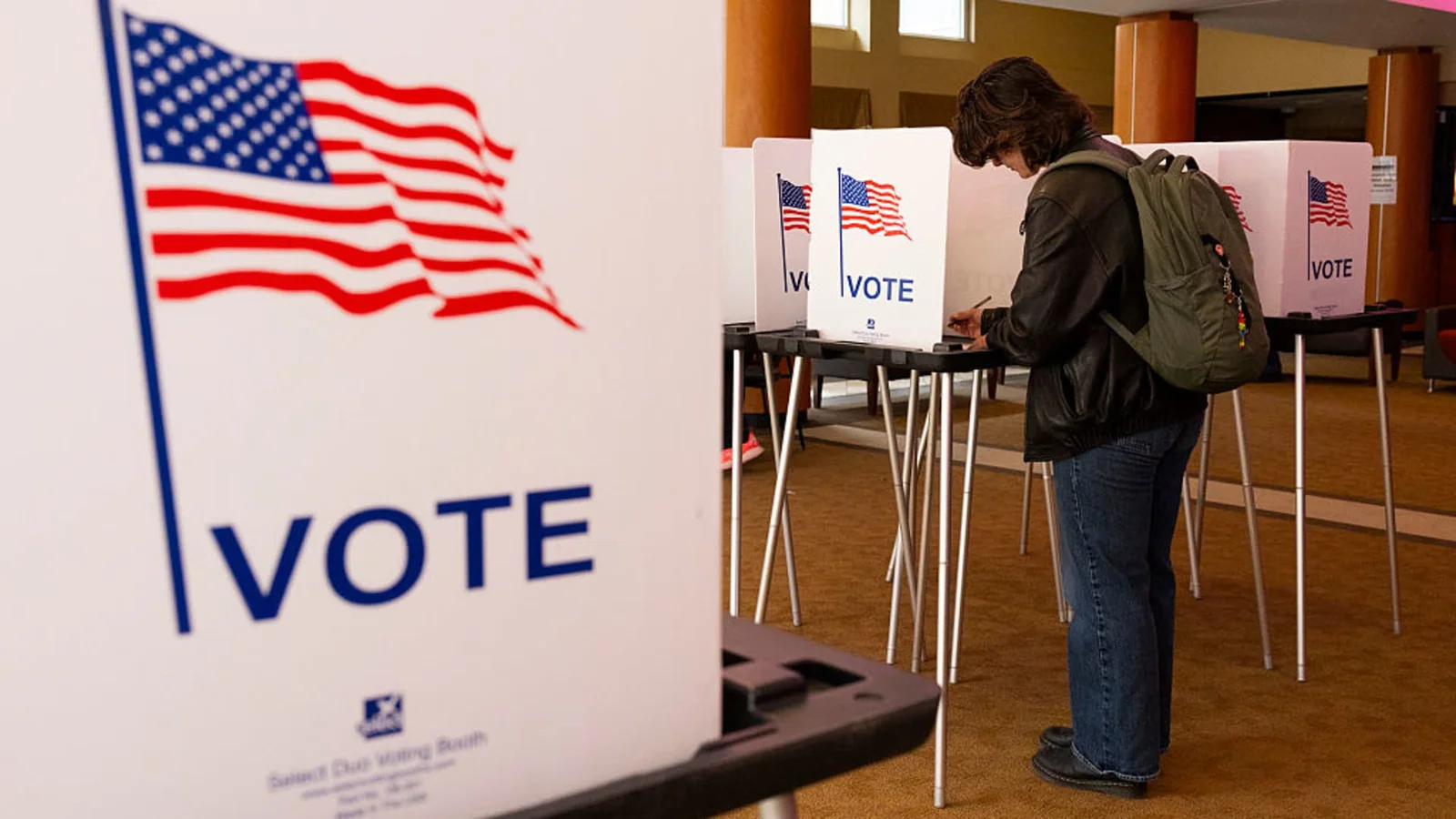 Wisconsin court swing reinforces liberal edge as Georgia GOP edge narrows