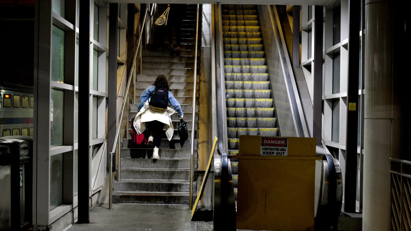 U.S. Workforce Thins as Experts Debate Why Millions Are Leaving