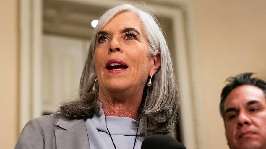 Democrats' surprise defection preserves Johnson's September agenda