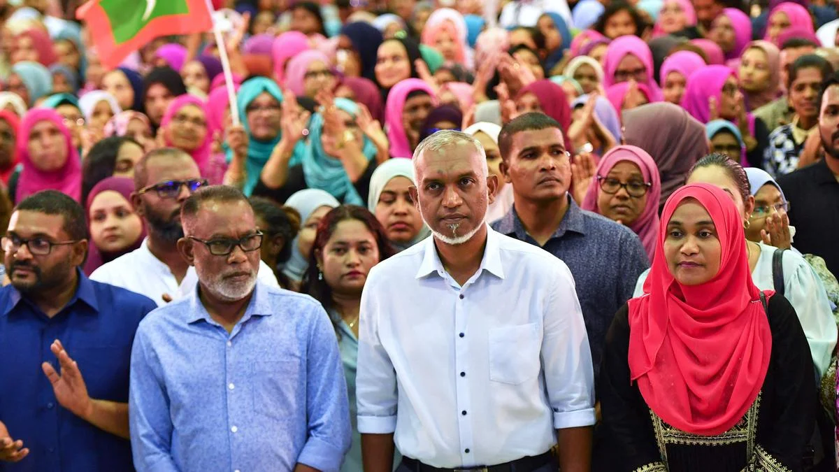 Maldives' Shifting Alliances Threaten Indian Troop Presence