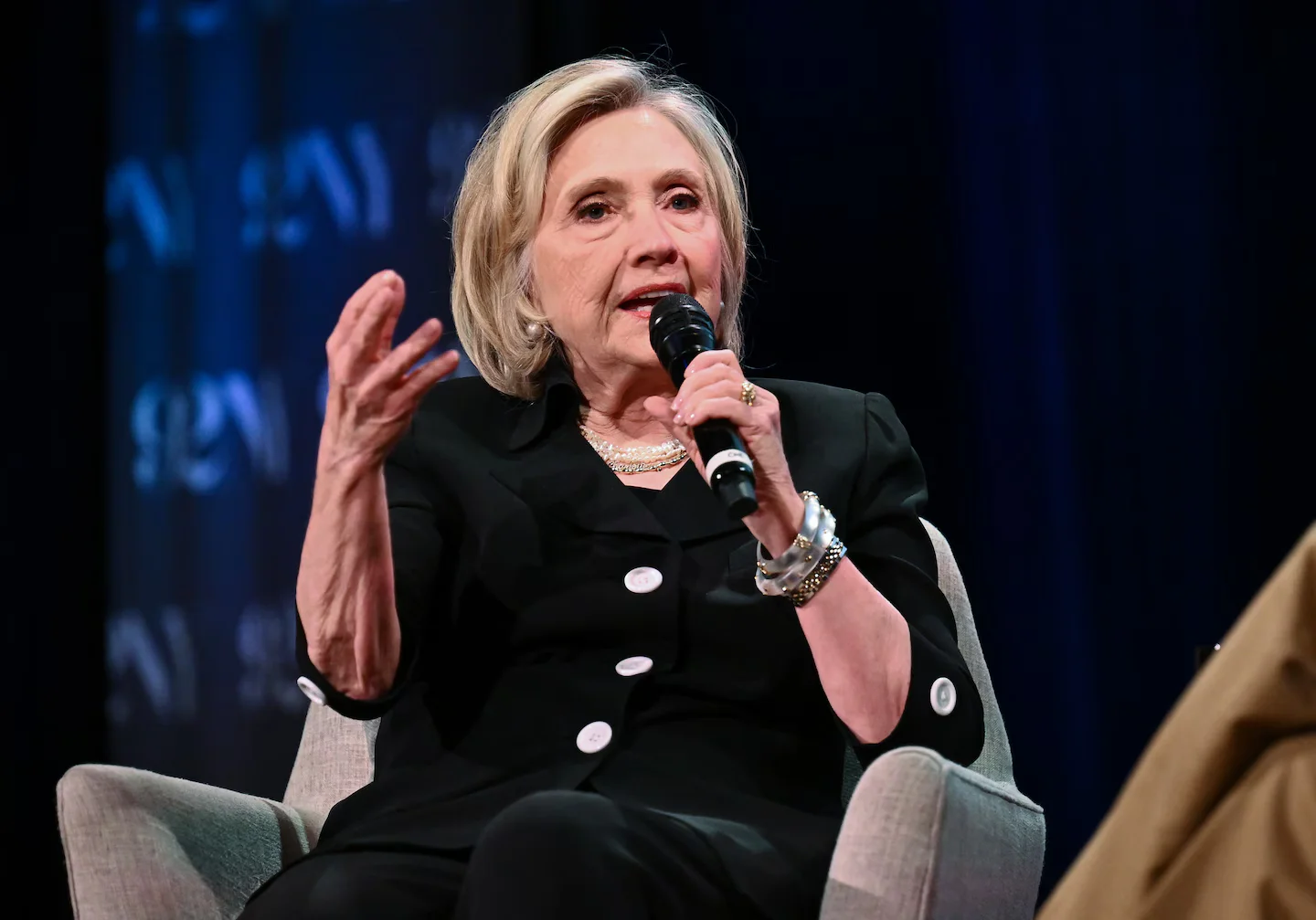 Clinton says Biden’s reelection bid was a Democratic misstep