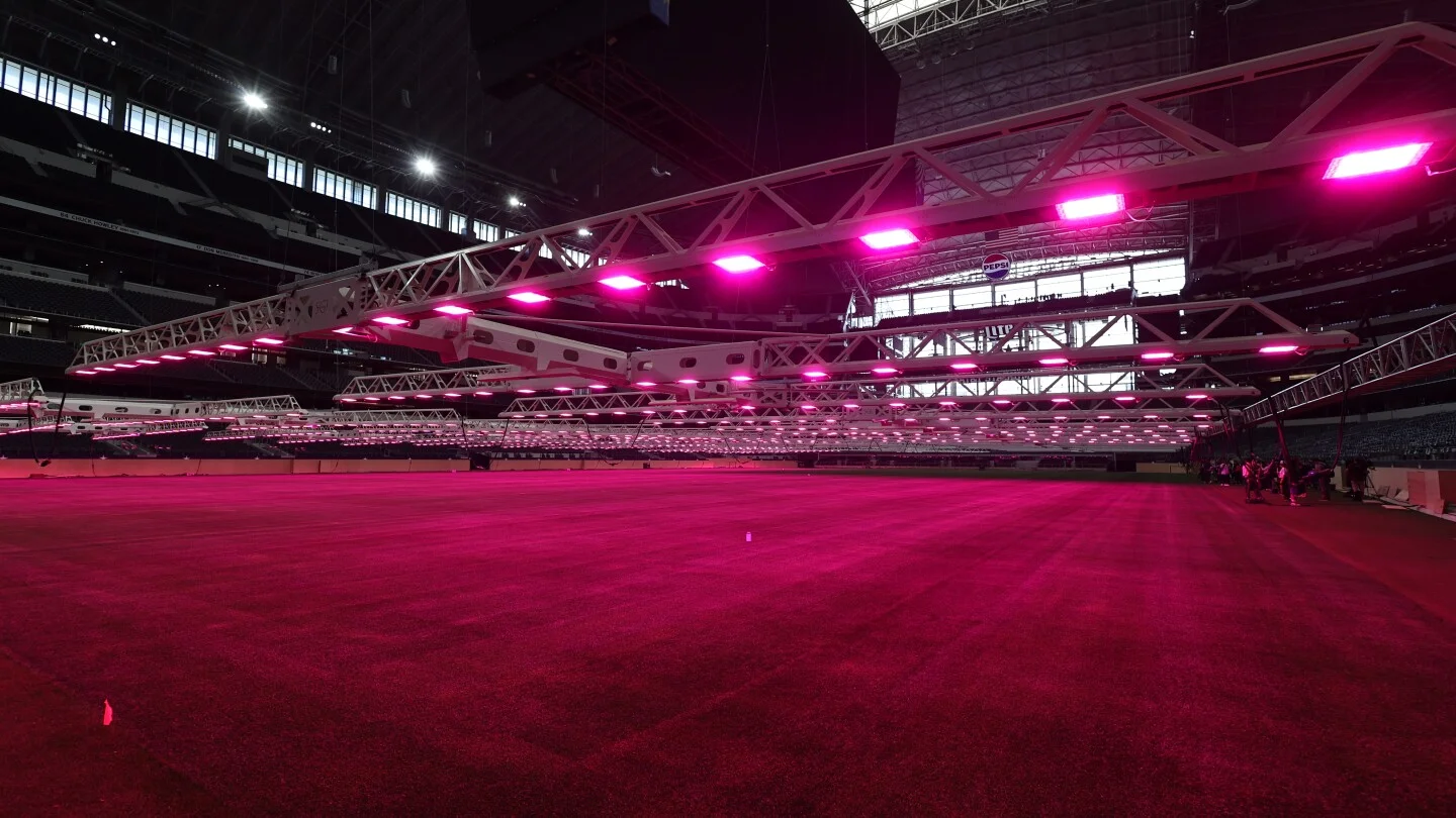 Dallas Stadium Goes World Cup-Ready: Grass, Pink Lights, and a Cowboys Grass Plea