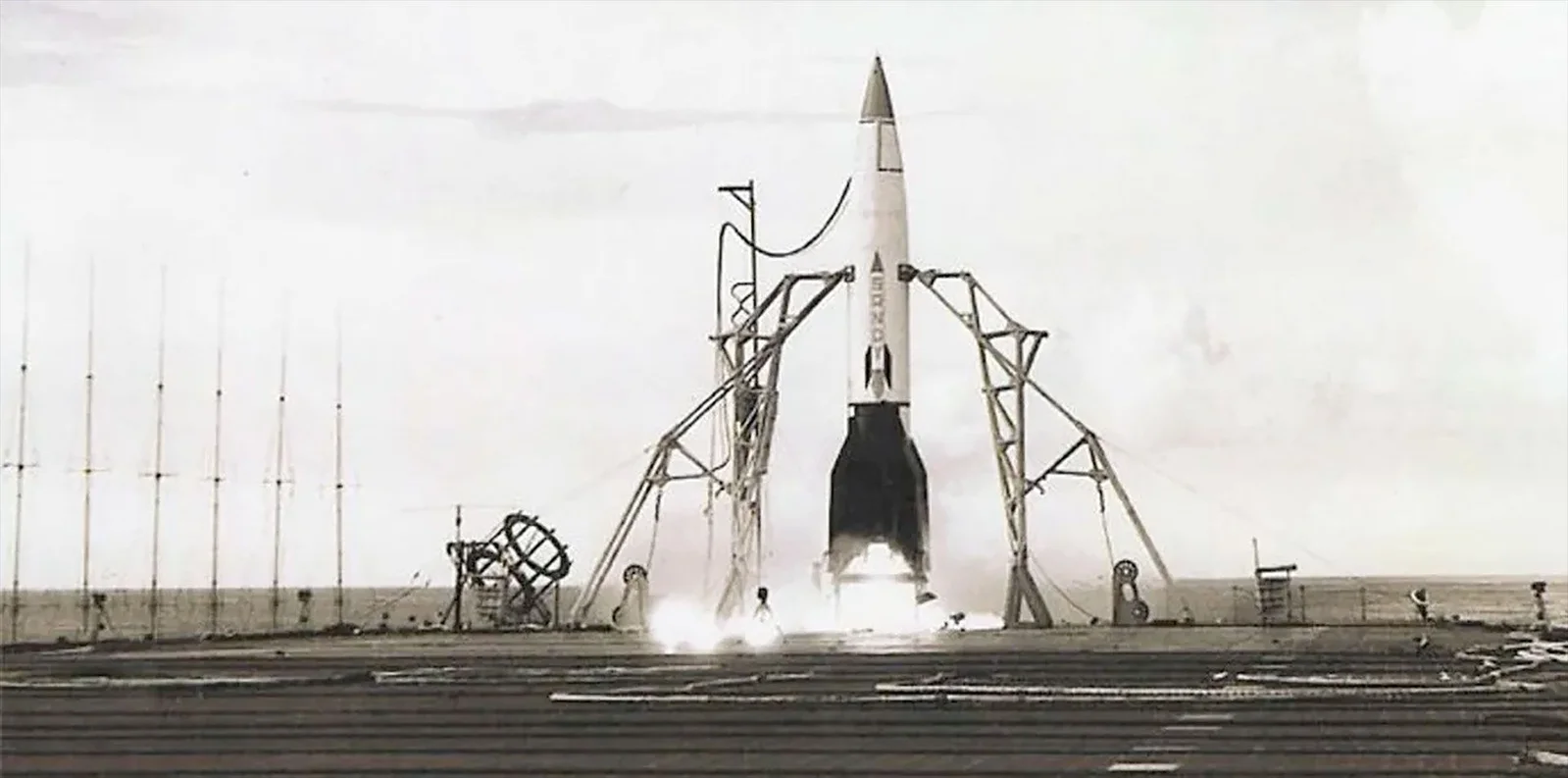 Sea-based V-2 lift marks early era of naval ballistic missiles