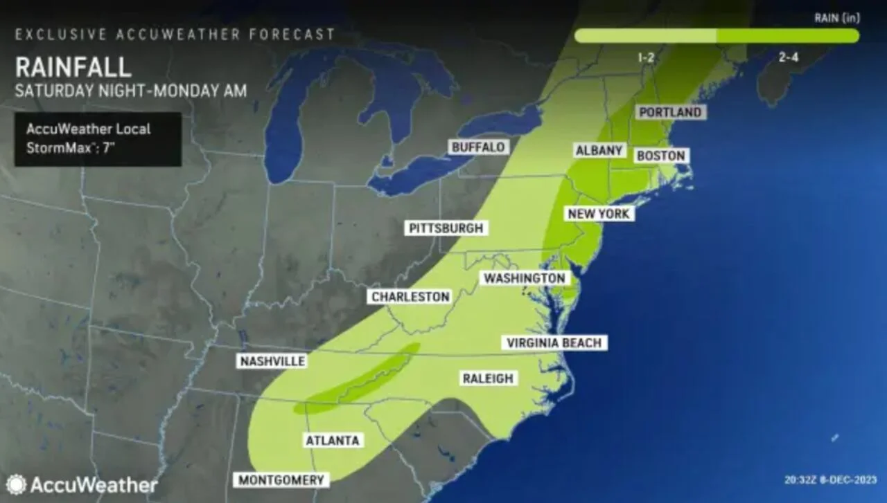 "New York Braces for Powerful Weekend Storm with High Winds and Flood Risks"