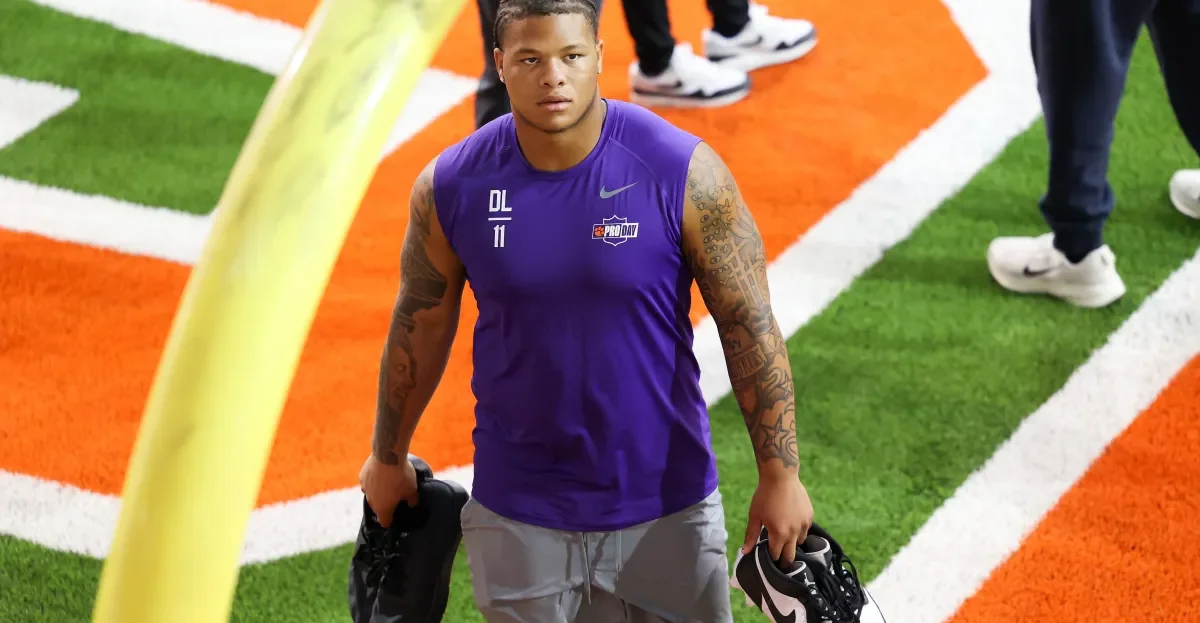 49ers Could Break First-Round Norms in Mock Draft Roundup