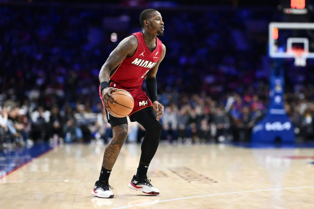 Rozier Named in Federal Bribery Indictment Over Early Hornets Exit