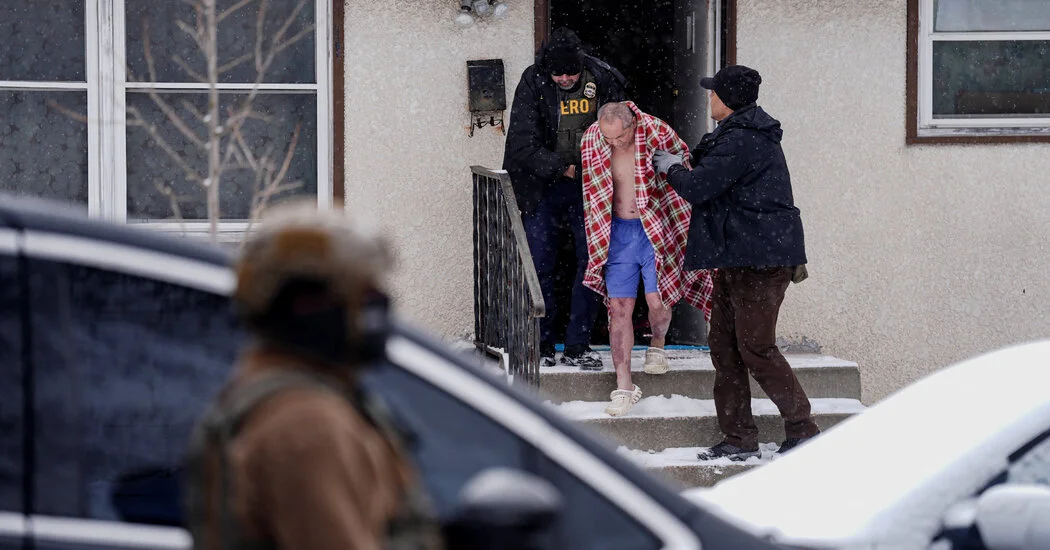 Prosecutors Probe ICE Agents Over Subzero Detention in Minnesota