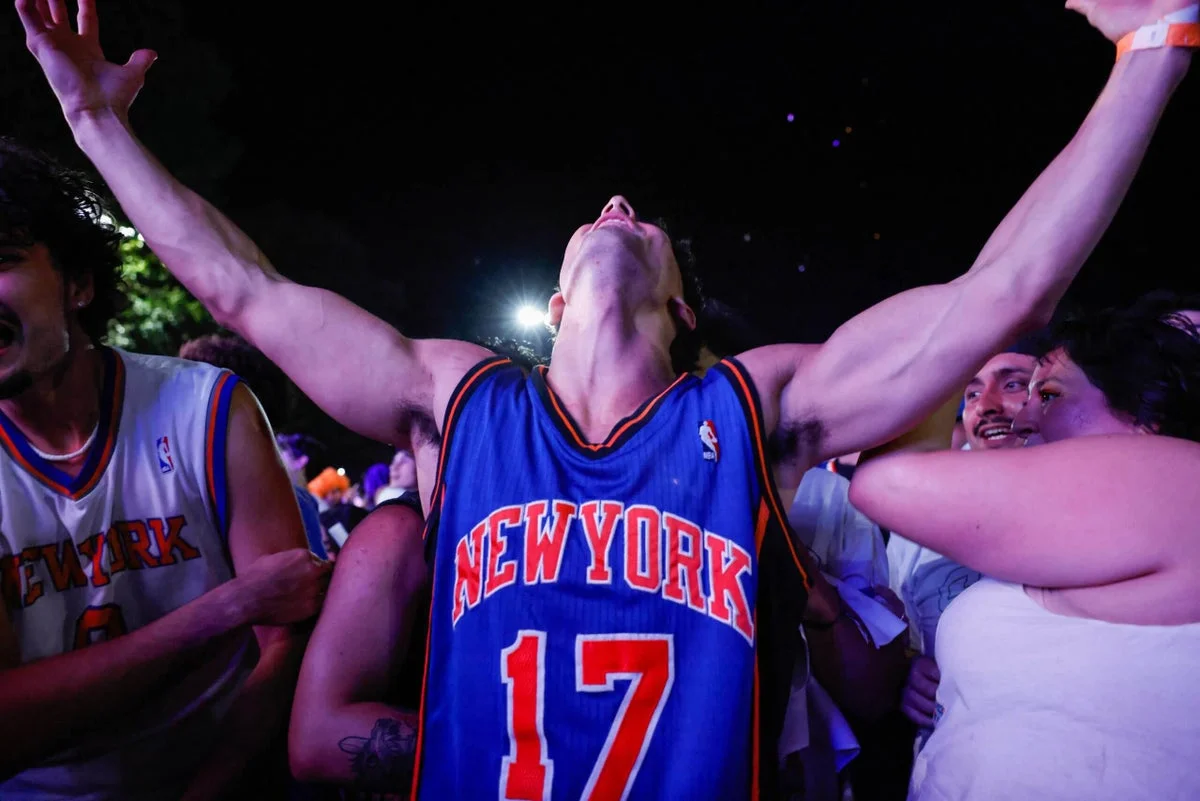 Knicks Break 53-Year Slump, Reuniting New York