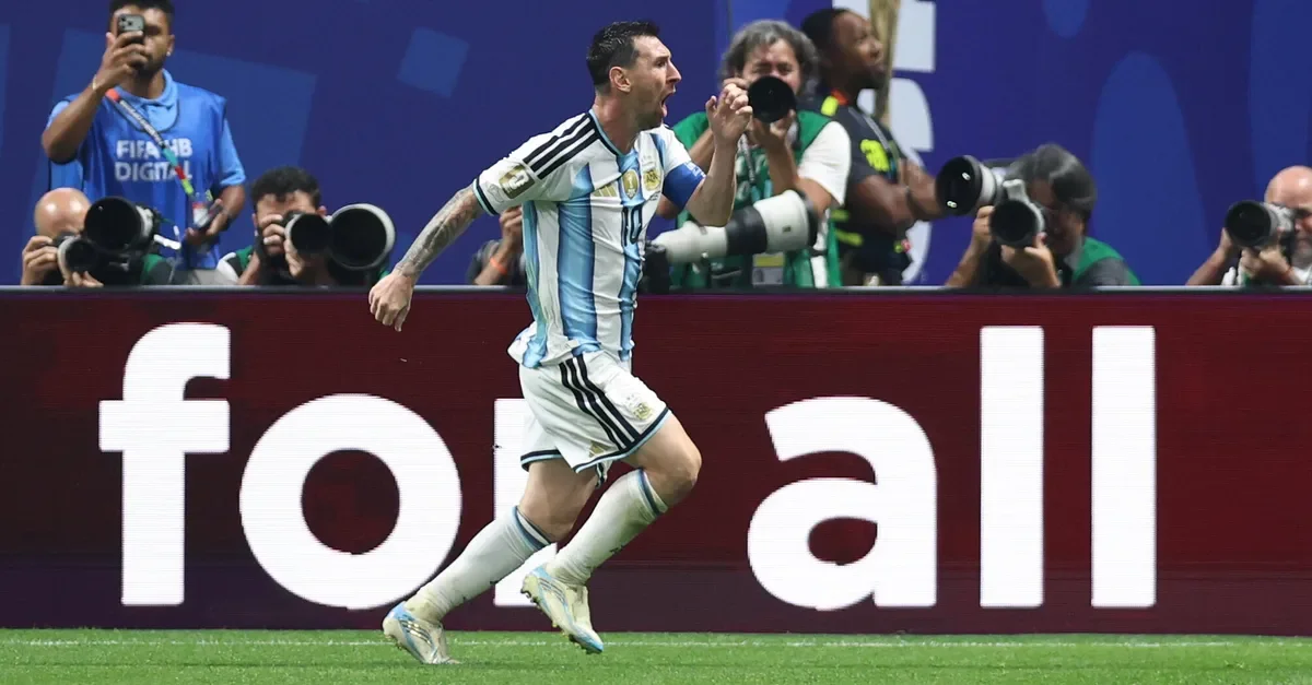 World Cup 2026: Suspensions, VAR Controversies, and Shocks Fill Live Updates