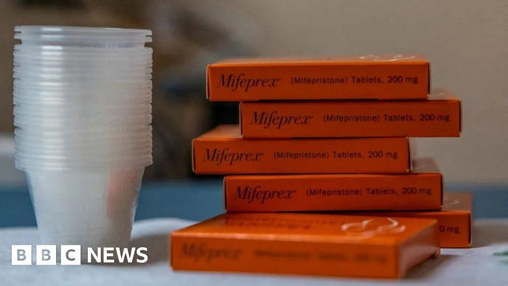 US Supreme Court Delays Decision on Mifepristone Access