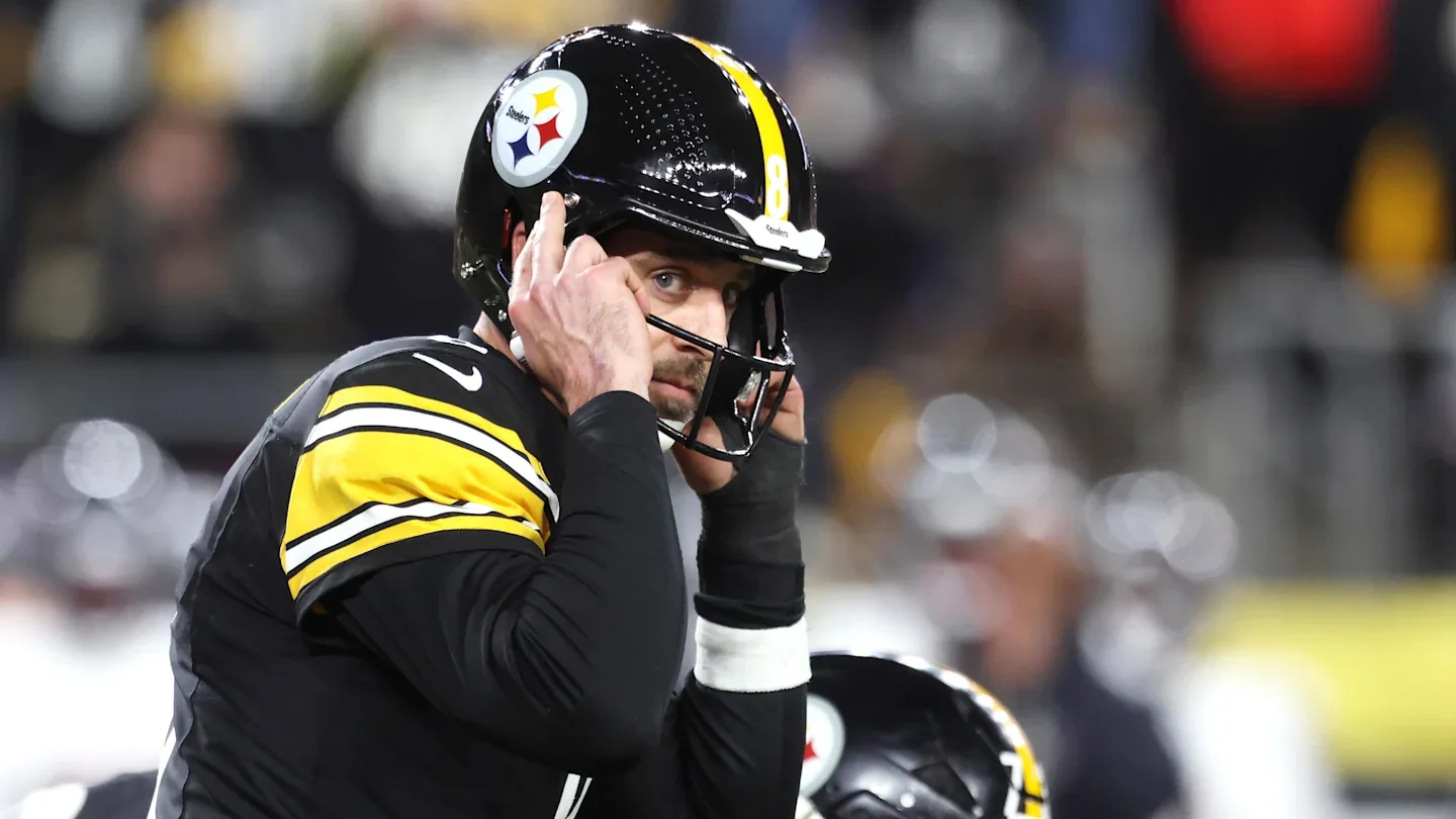 Steelers Use ROFR Tag to Lock in Aaron Rodgers' 2026 Path