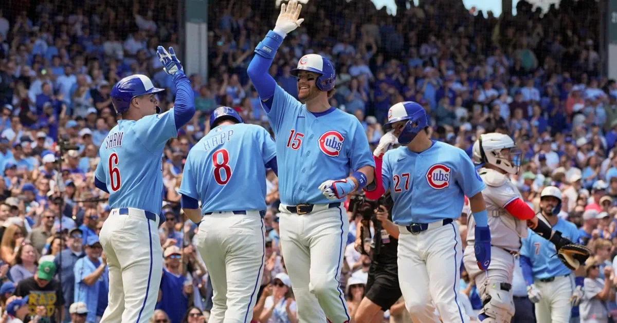 Cubs explode for 16 as Kelly belts grand slam in rout of Blue Jays