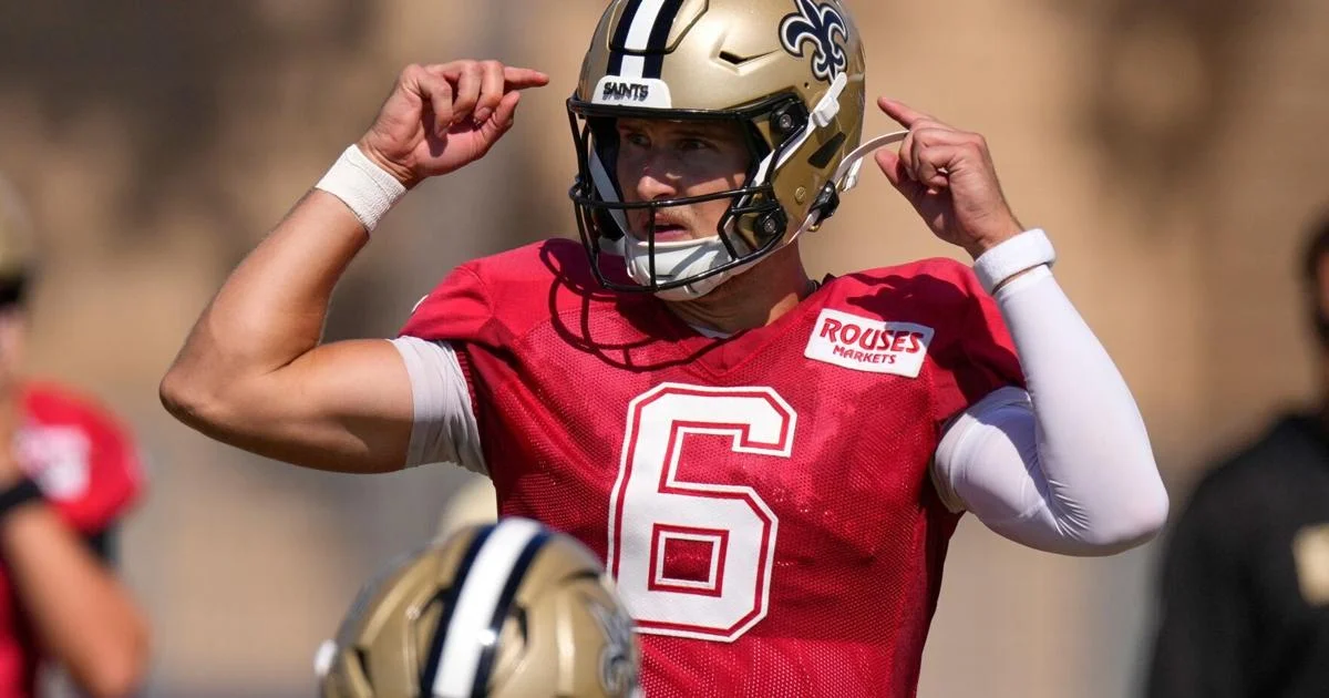 Shough steadies Saints offense as rookie shines in Rams joint practice