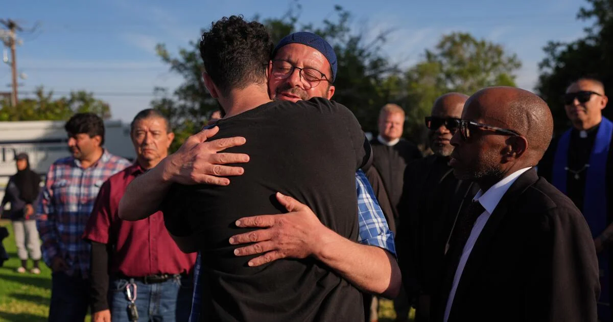 Nazism-fueled gunman: prior restraining order foreshadowed San Diego mosque attack
