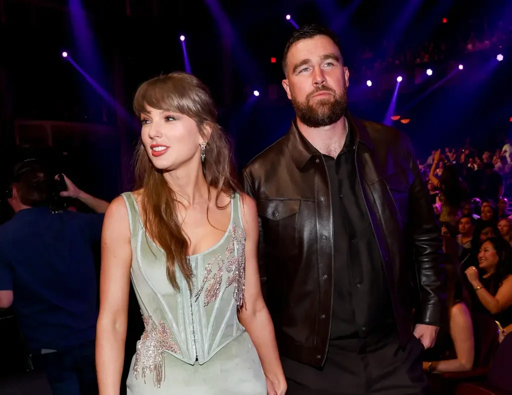 Swift & Kelce Wedding Invite Sparks Solo-Guest Debate