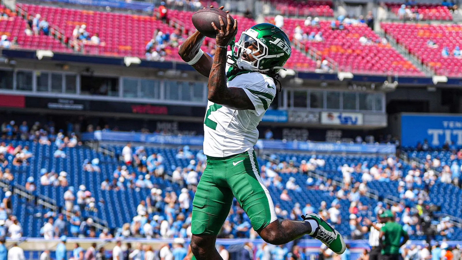 Jets’ Brownlee Locks Down Titans in Week 1 Blitz-Fueled Win