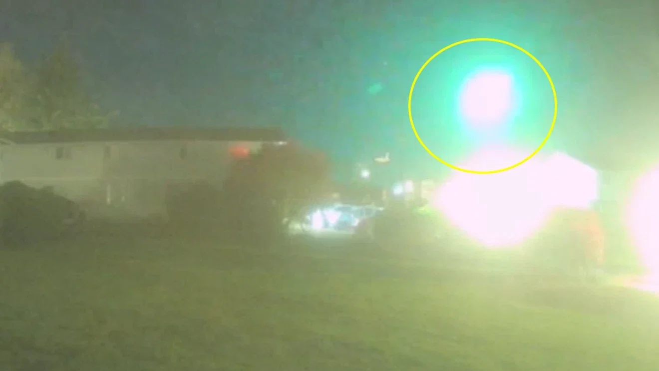 Mysterious Fireball Lights Up Northwest Sky, Sparks Witness Videos