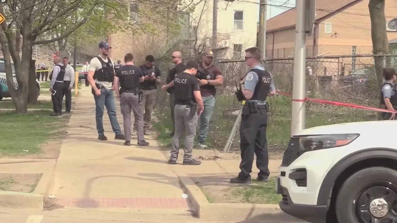 Chicago Police Fatally Shoot Person on West Side