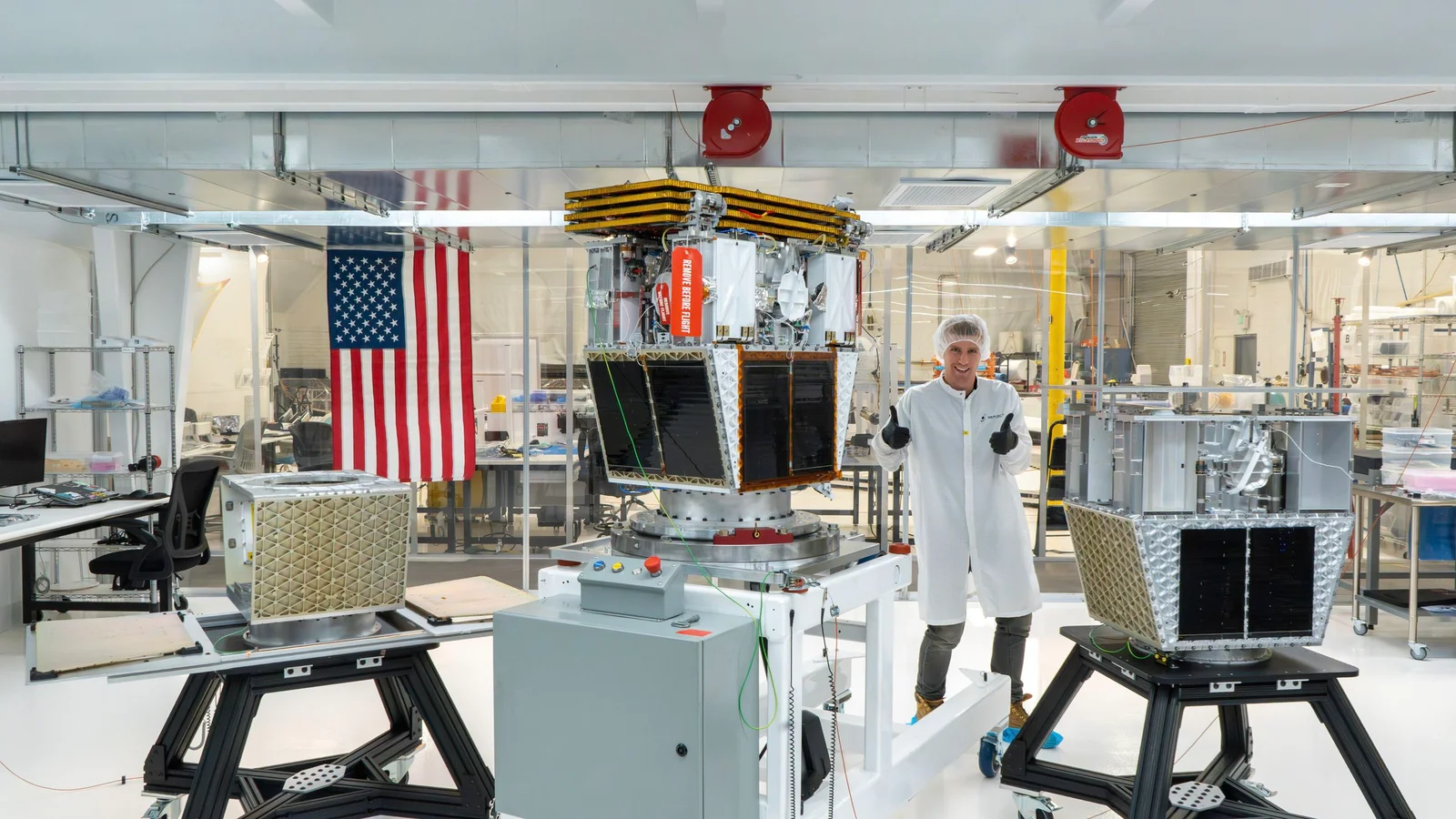 FCC approves Reflect Orbital's first space-mirror demo, signaling a path to thousands more
