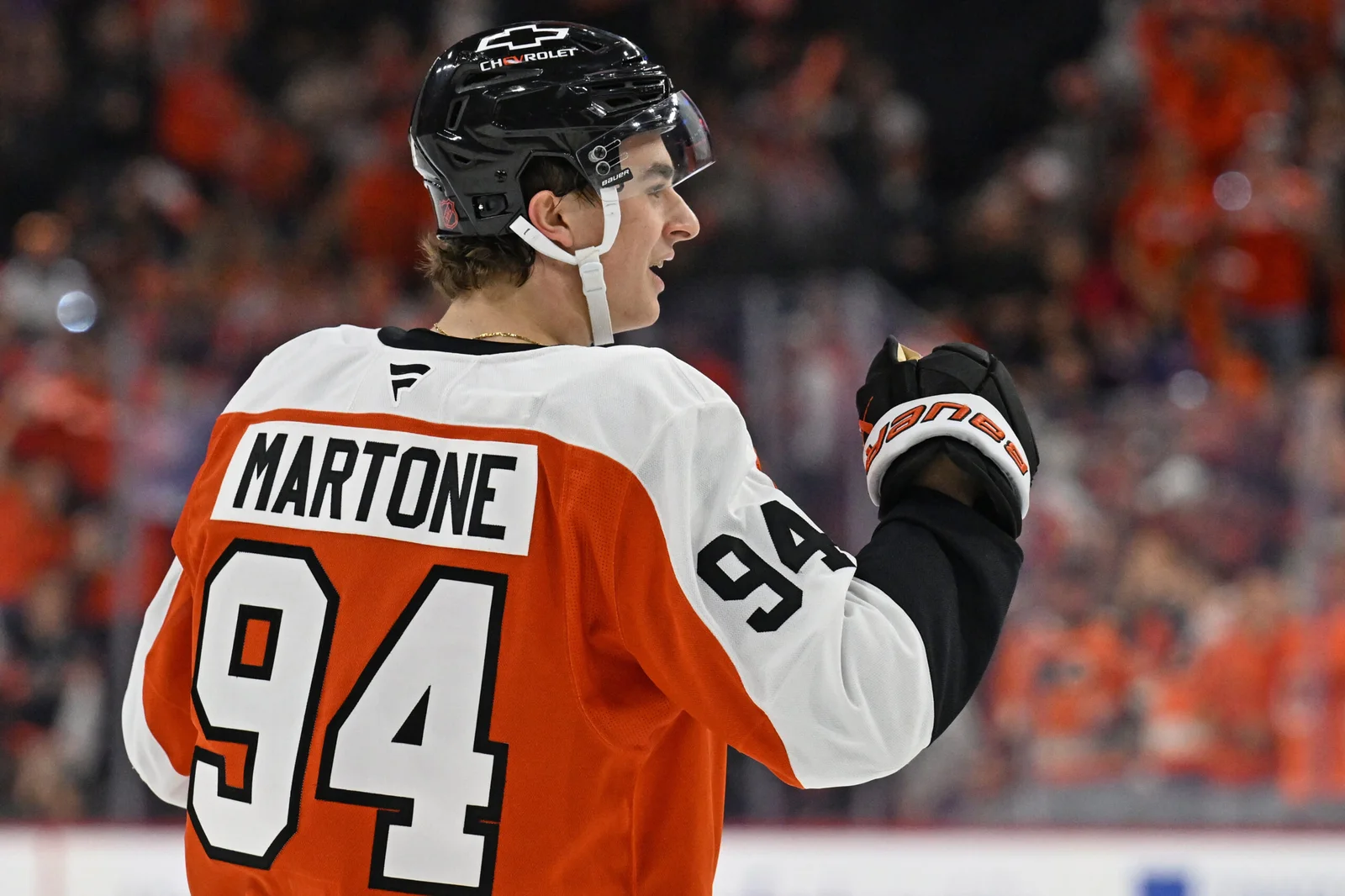Martone threads a cross-ice dime to Celebrini as Canada routs Italy at Worlds