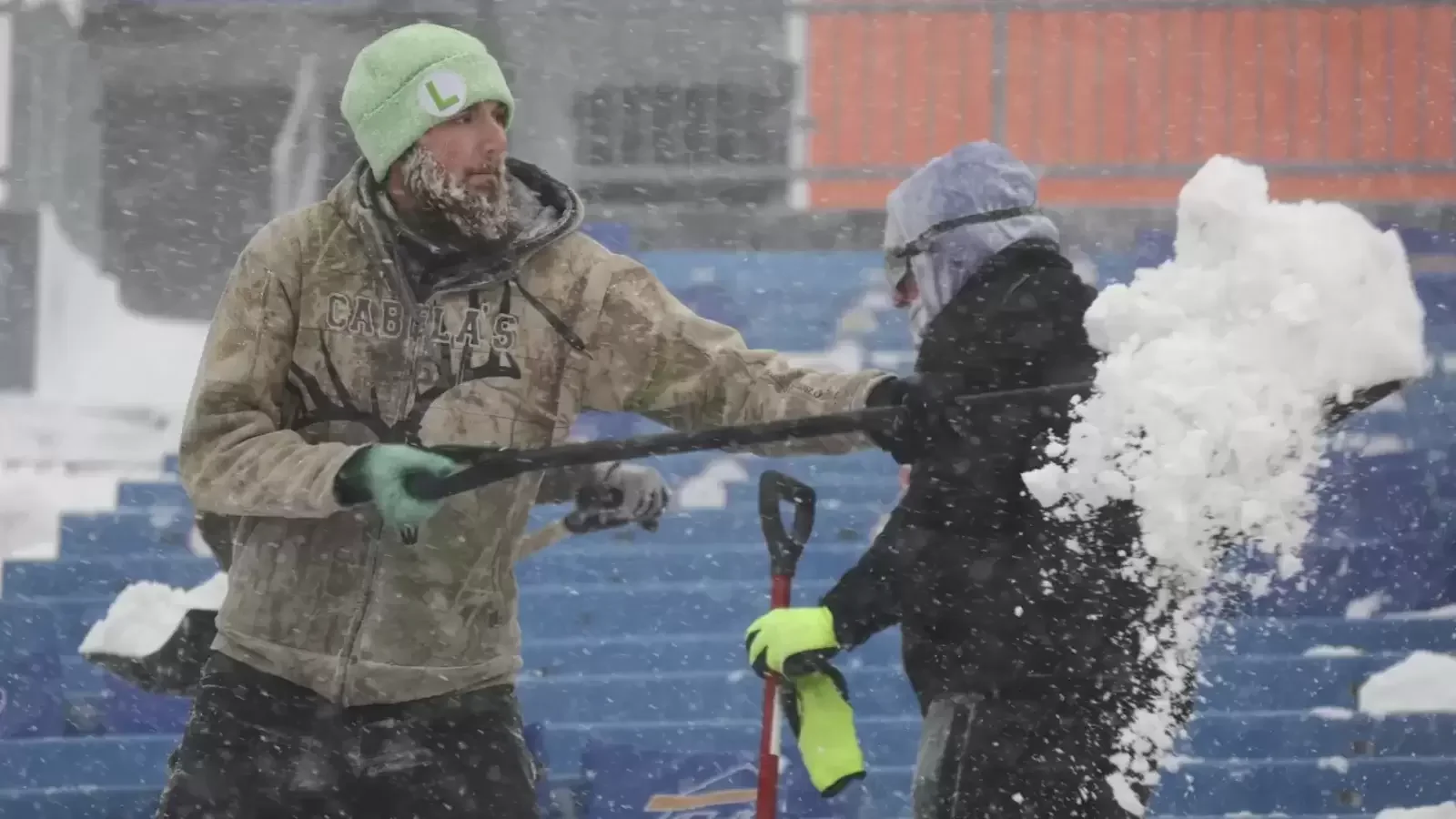 "Deadly Arctic Blast Claims Lives Across Six States as Winter Storms Hit U.S."