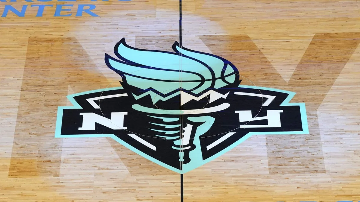 Liberty’s 12-hour tarmac delay postpones WNBA game vs Wings