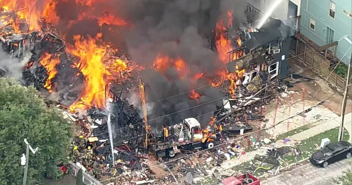 Dallas apartment explosion triggers 4-alarm blaze at El Ricardo