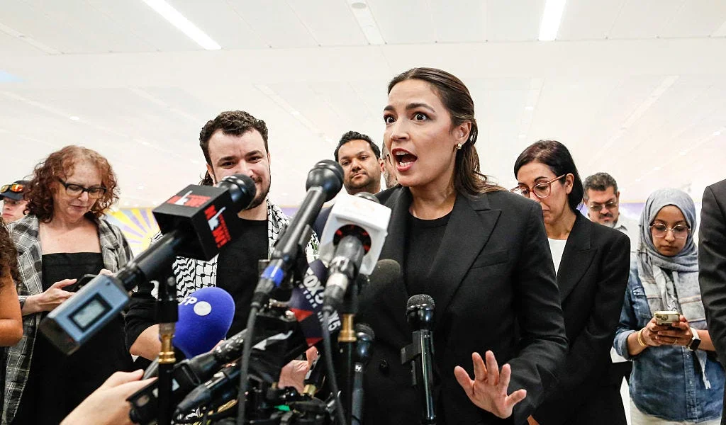 Democrats' Divided Response to Trump's Iran Strikes