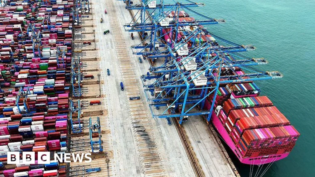 US-China Trade Tensions Escalate Amid Tariff Disputes and Market Turmoil