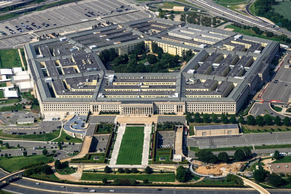 Pentagon Reinstates Mandatory Flu Shots After 300 Sickened