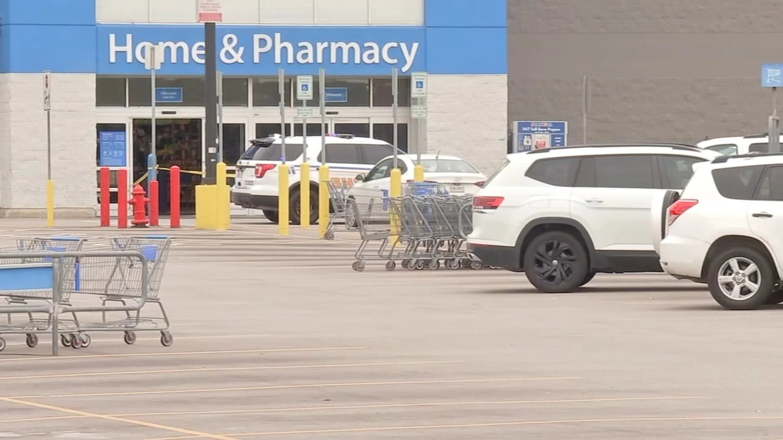 Gunman arrested after shooting inside Walmart in Harris County.