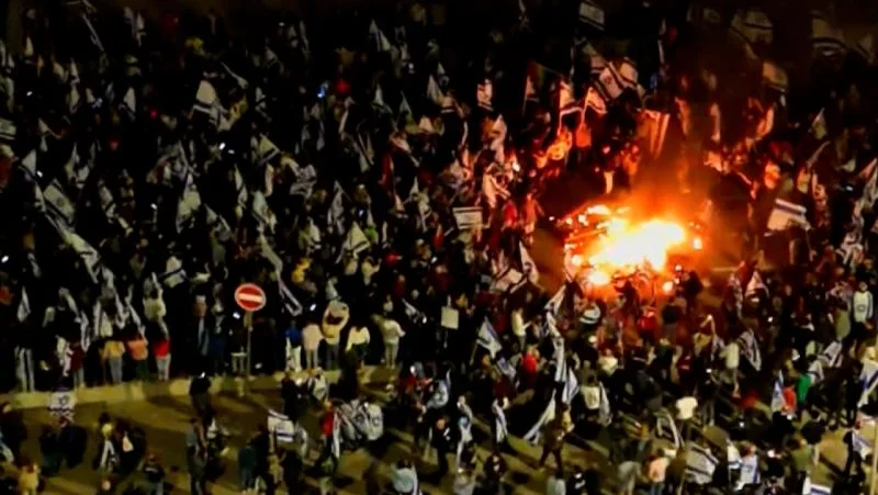 Anti-Netanyahu Protests Escalate in Tel Aviv