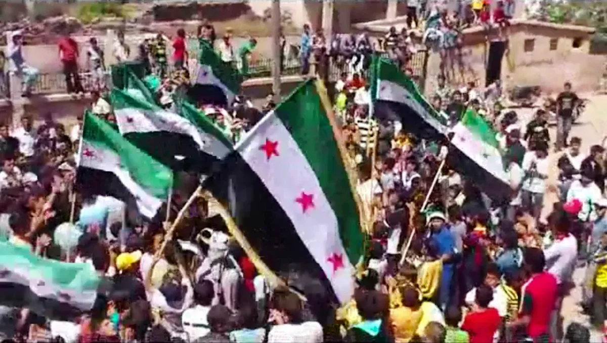 Unprecedented Protests Shake Southern Syria as Economy Crumbles
