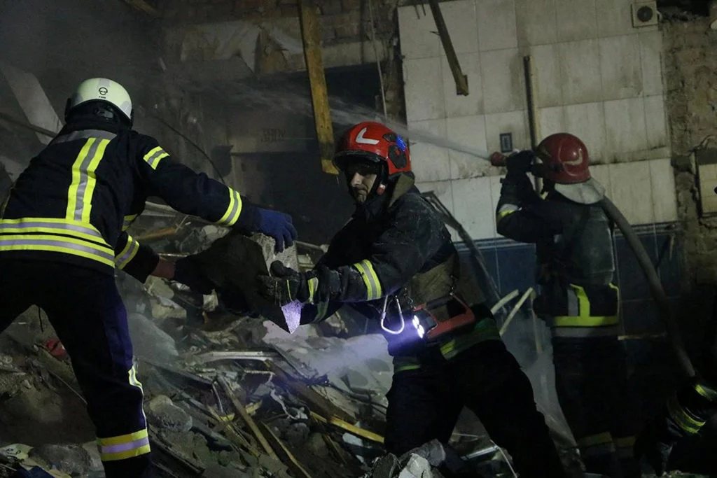 Russia launches deadly missiles on Ukraine amidst counteroffensive accusations.