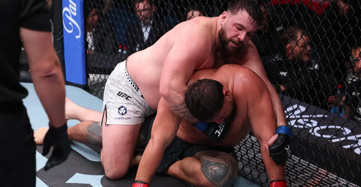Sutherland outpoints Tuivasa in Perth, extending the Australian's seven-fight skid