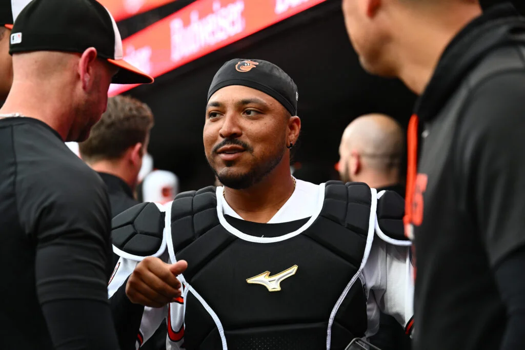 Orioles designate Tromp, promote Rogers to active roster