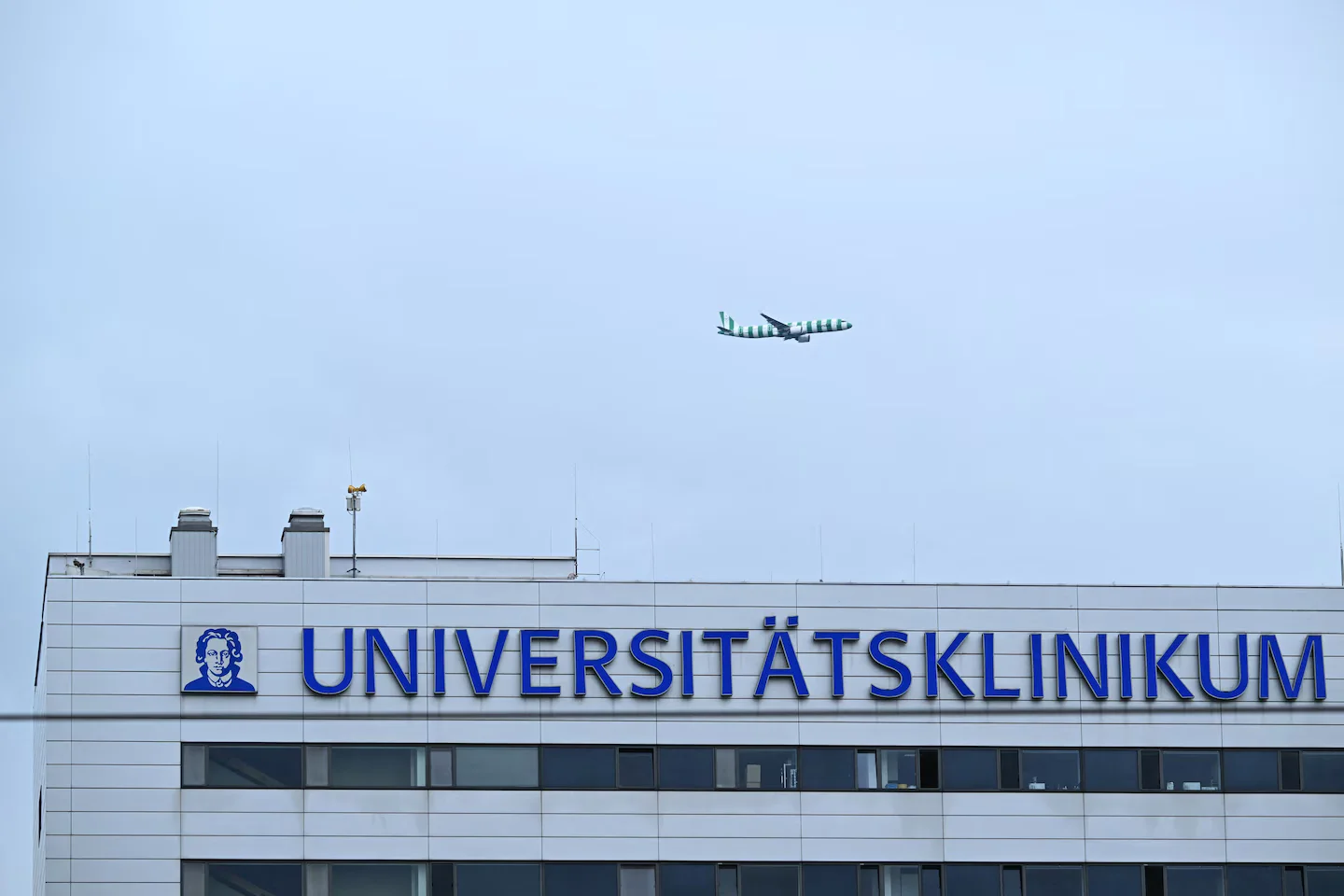 Second Ebola patient evacuated to Germany shows positive response to treatment