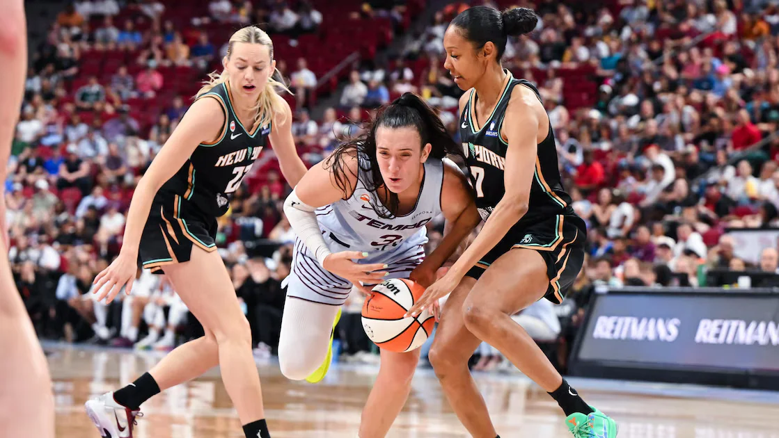 Laney-Hamilton Ejected for Shoe Toss in Tempo-Liberty Nail-Biter
