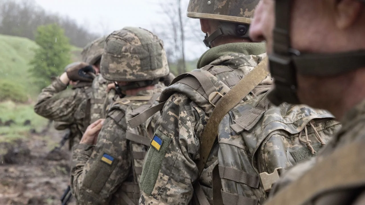 EU moves to bar military-age Ukrainian men from new refugee protections