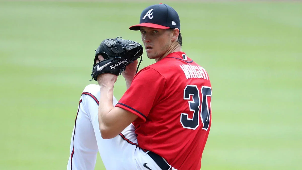 Braves face pitching challenges as top prospects debut.