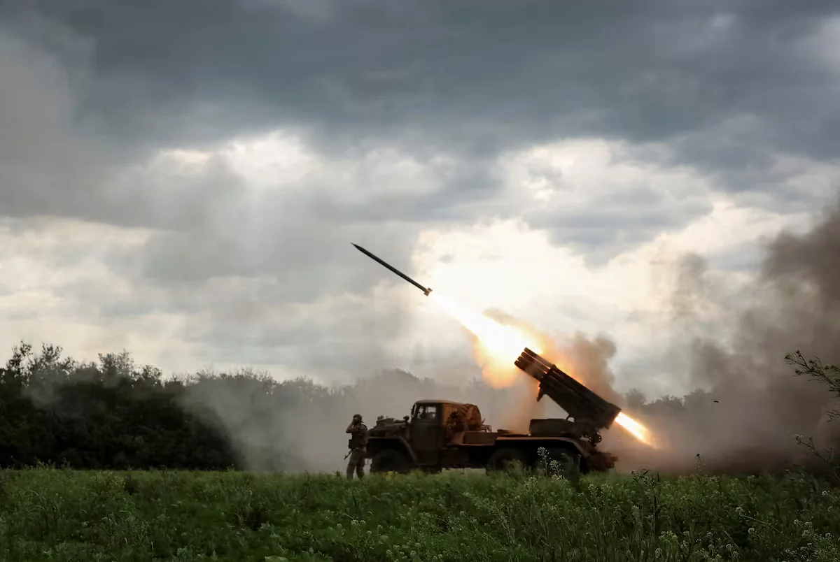 Six-month window could decide Ukraine war, senior commander says
