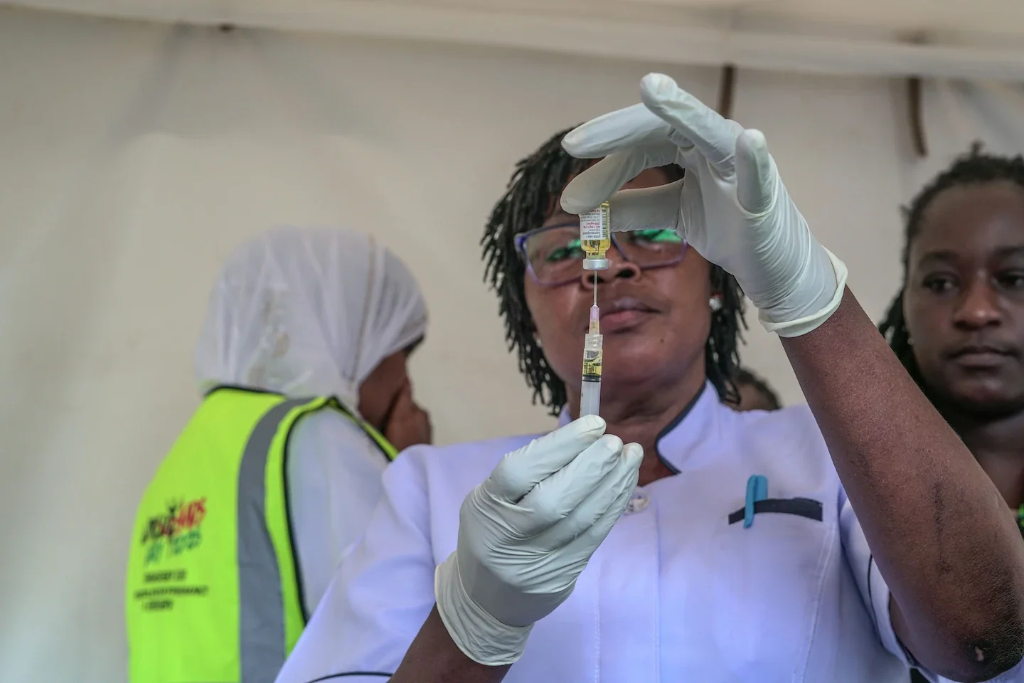 Aid cuts threaten HIV prevention gains, UN warns