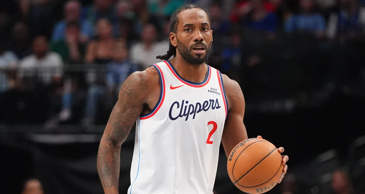Kawhi Leonard Keeps Door Open for Raptors or Spurs If Clippers Extension Talks Stall