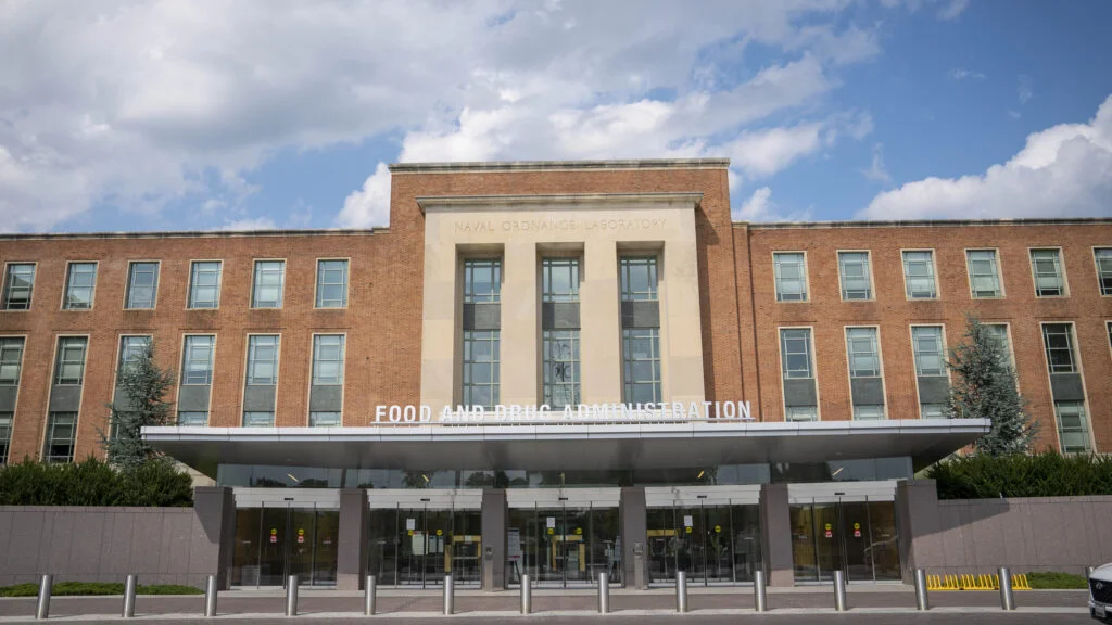 FDA launches pilot to speed up early drug trials and bolster U.S. competitiveness