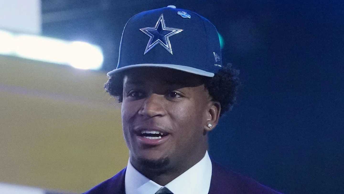 Caleb Downs’ Cowboys Debut Sparks Debate Over Jersey Number